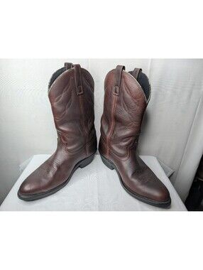 Laredo men's cowboy boots size 9 dark brown